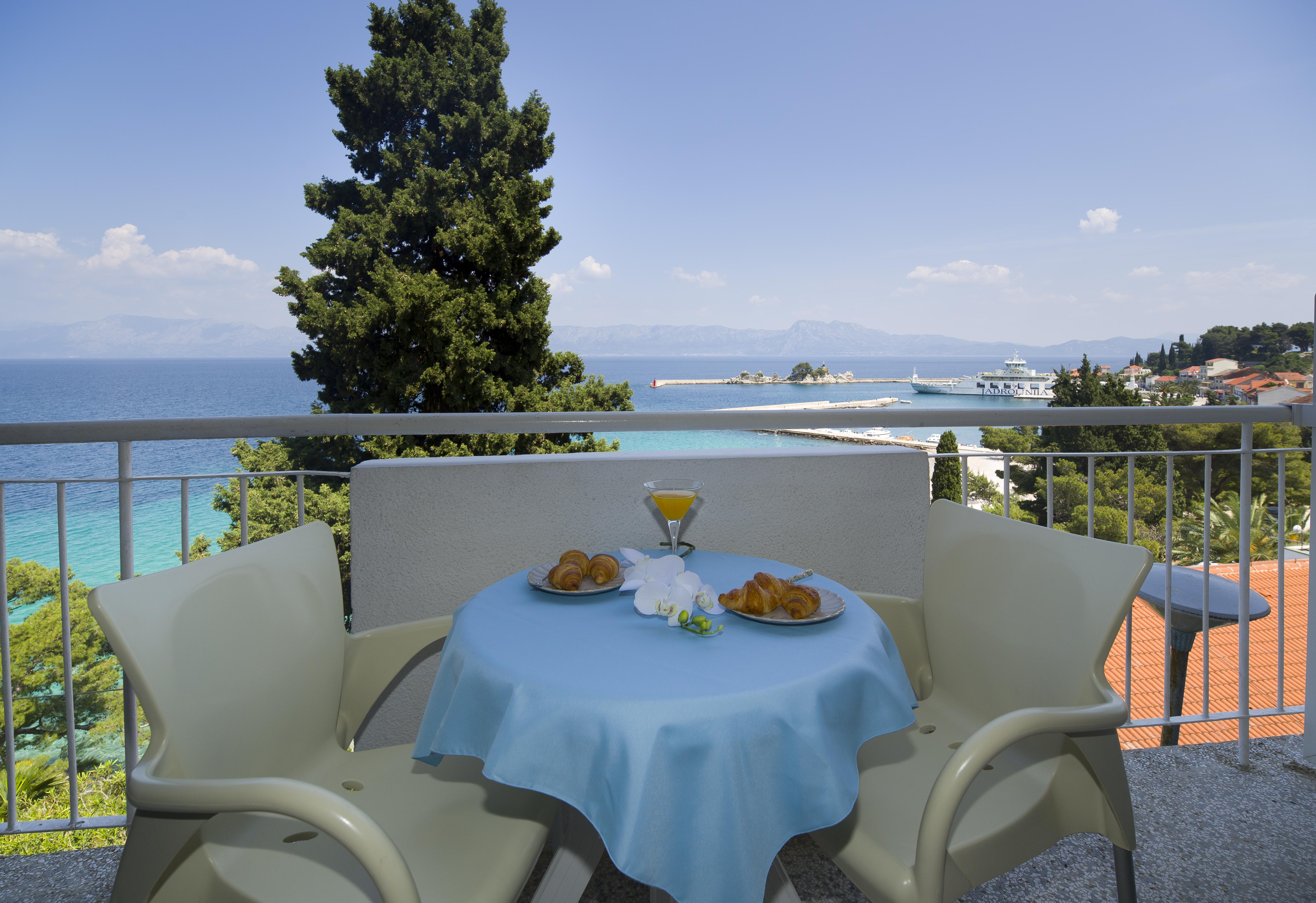 Hotel Faraon Trpanj Exterior photo